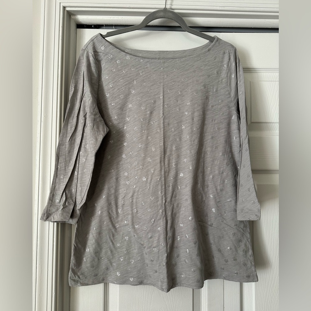 EUC LOFT gray/silver heart shirt
